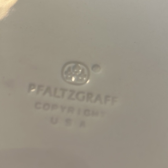 Pfaltzgraff Serving Platter, Sugar & Creamer Set - Picture 4 of 6